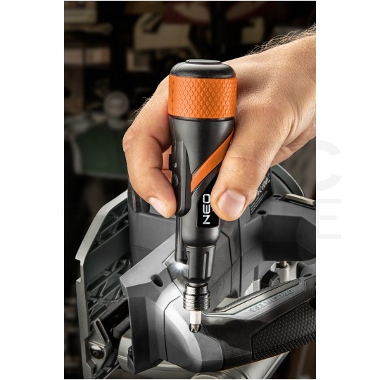 Wkrętak akumulatorowy Micro-USB 3,6V Li-Ion 2.1Nm 280rpm + komplet bitów + etui NEO 04-200