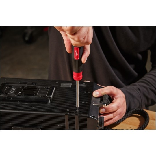 Wkrętak precyzyjny z wymiennymi końcówkami 27w1 Bity PH / SL / T / HEX / PL / Y + magazynek MILWAUKEE