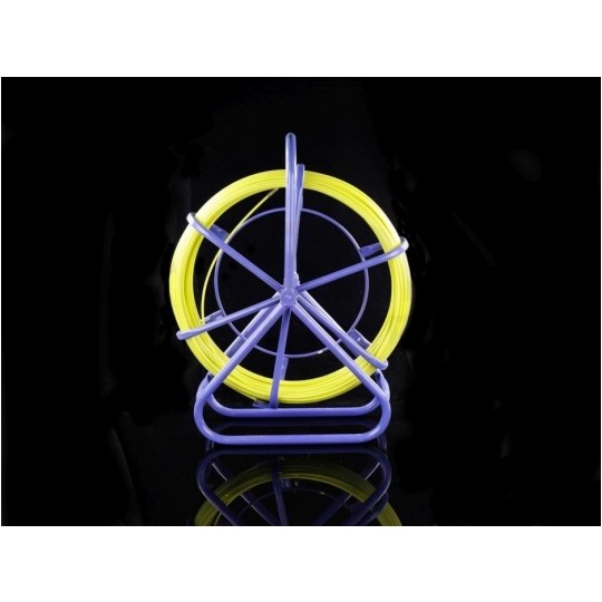 Włókno szklane do wciągania, przeciągania kabli pod drogami, między studzienkami fi: 4,5mm (+/- 1mm) 75m Komplet ze stojakiem TELCOLINE