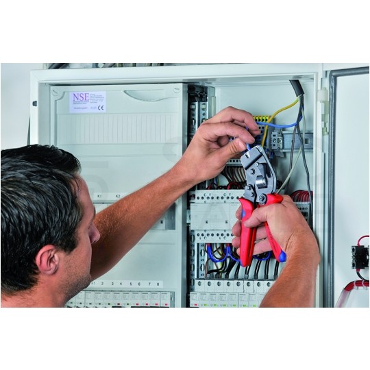 Zaciskarka Praska do tulejek kablowych 0,08-16mm2 czołowa KNIPEX 97 53 09