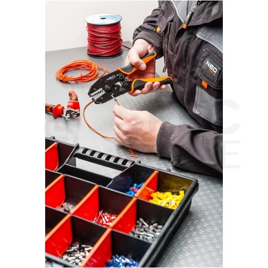 Zaciskarka Praska do tulejek kablowych 0,5-16mm2 z matrycą trapezową NEO 01-506