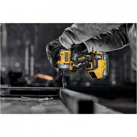 ZAKRĘTARKA UDAROWA AKUMULATOROWA XR 18V 0*AH 282 NM DEWALT