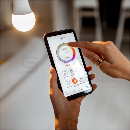 Żarówka LED GLS E27 230V 13W 1500lm RGB CCT regulowana ściemnialna sterowana Wi-Fi SPECTRUM LED