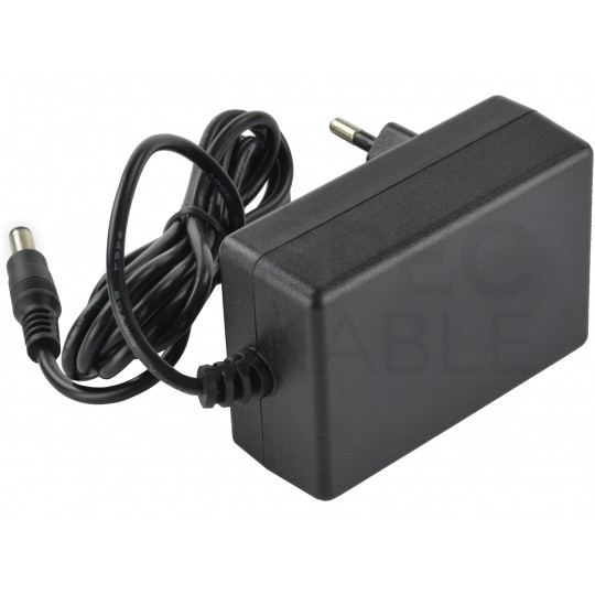 Zasilacz wtyczkowy 5V 3A 15W uniwersalny DC 2,1/5,5 Basic