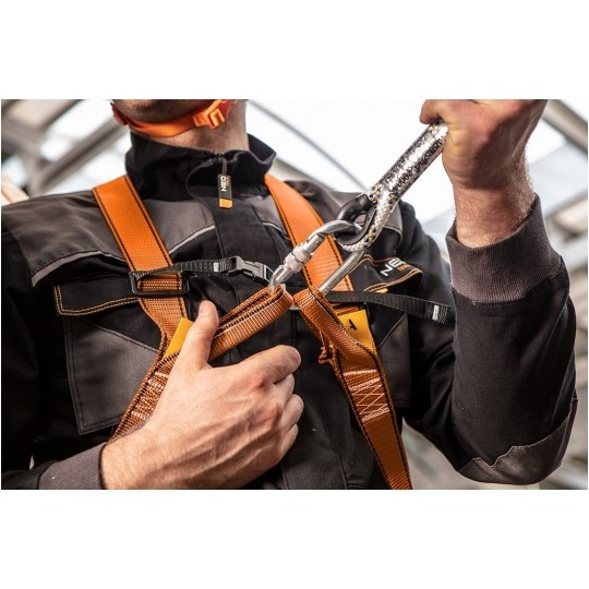 Zestaw asekuracyjny: szelki bezpieczeństwa + linka z amortyzatorem NEO 97-101