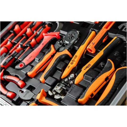 Zestaw narzędzi dla elektryka 1000V 108szt. w walizce NEO 01-310Z
