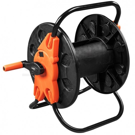 Zestaw ogrodowy Wąż 1/2" pomarańczowy 30m 4-warstwowy Economic NEO na stojaku NEO z pistoletem zraszający, przyłączem i złączkami VERTO