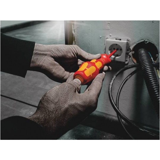 Zestaw wkrętaków 2 rękojeści + 14 trzpieni 1000V VDE WERA Kraftform Kompakt Turbo