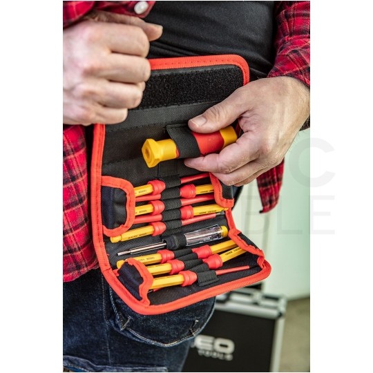 Zestaw wkrętaków izolowanych dla elektryka 11 sztuk: rękojeść + 7x płaskie PŁ + 3x krzyżowe PH + próbnik NEO 01-308