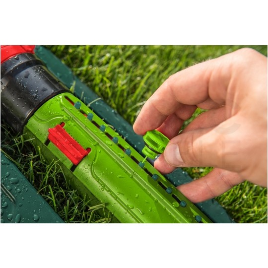 Zraszacz wahadłowy ogrodowy oscylacyjny regulowany do nawadniania trawnika (15x19m) VERTO 15G772