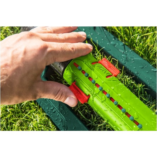 Zraszacz wahadłowy ogrodowy oscylacyjny regulowany do nawadniania trawnika (15x19m) VERTO 15G772