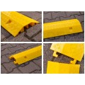 Najazd kablowy żółty próg ochronny PE (polietylen) osłona kabli 2 kanały (do 6 ton) 97cm NEKU