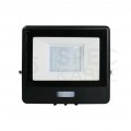Naświetlacz, projektor LED SMD 30W 2340lm 6500K IP65 czarny z czujnikiem ruchu, przewód 1m barwa CW biała zimna V-TAC SAMSUNG VT-138S-1-B 5 LAT GWARANCJI