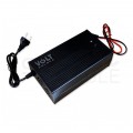 OUTLET Prostownik do akumulatorów LiFePO4 25,6V 10A VOLT