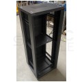OUTLET Szafa stojąca RACK 19" 32U 600x600mm drzwi szklane czarna NEKU FLR + wyposażenie