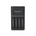 Panasonic Zestaw Ładowarka akumulatorów 4x Ni-MH (R6 AA / R03 AAA) Panasonic Eneloop BQ-CC55 z 4 akumulatorami Eneloop Pro Ni-MH [R6 AA] 2500mAh