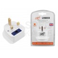 Podróżny adapter zasilania wtyk UK / gniazdo uniwersalne EU LTC