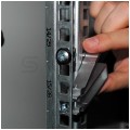 Szczypce do montażu koszyczków nakrętek klatkowych M5/M6 w szafach RACK